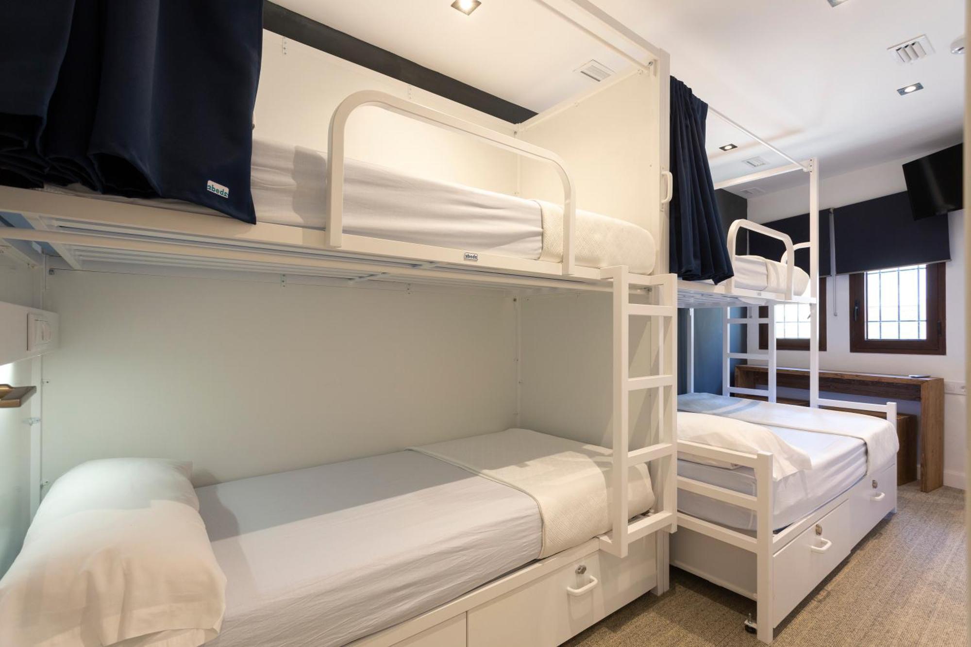 Malaga Stop Hostel Ab — Photos 1